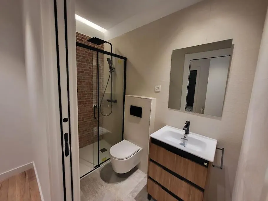 Moderno Apartamento Centrico Para 8 Personas Bilbao